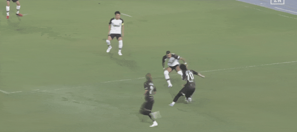 日职乙半场：西川幸之介送礼，古斯塔沃传射，磐田喜悦2-0水户蜀葵